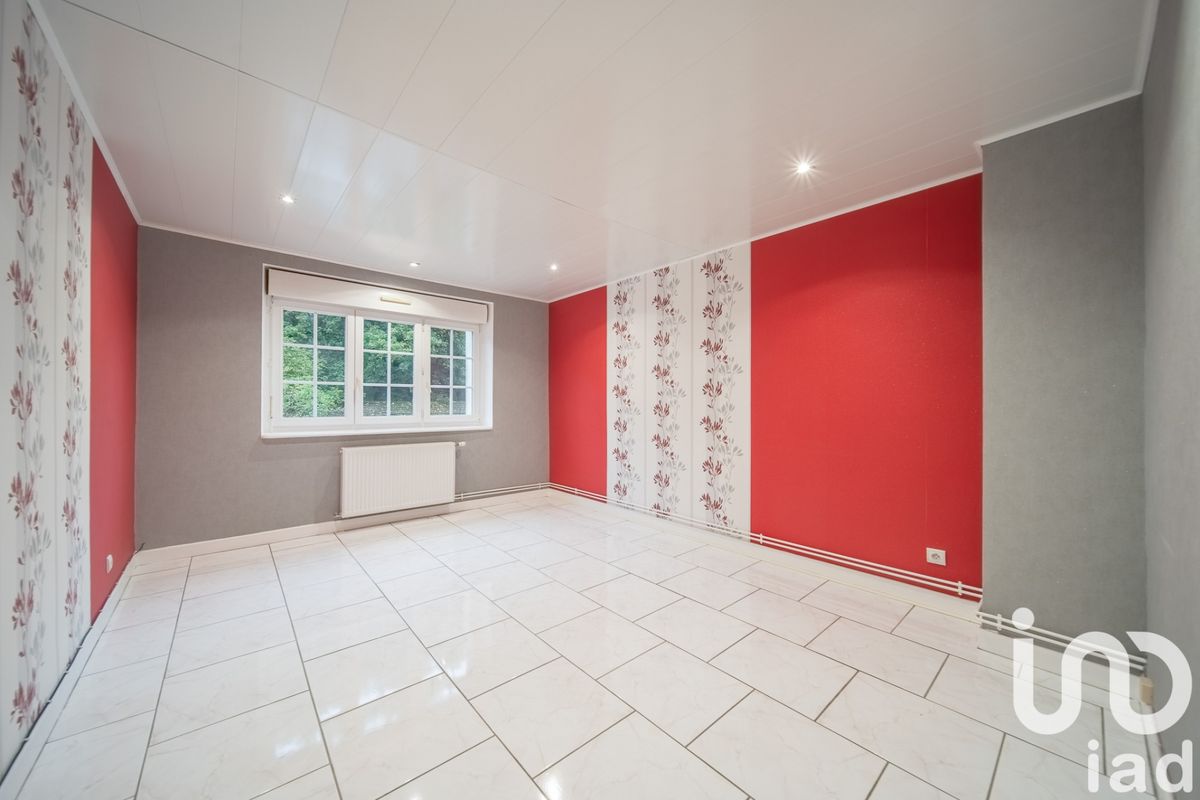 appartement à Thil