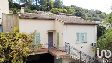 House in Le Luc (83340)