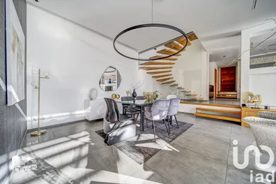 Mansion at Rodemack (57570)