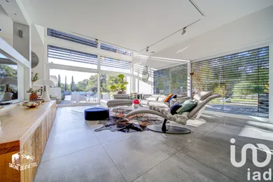 Mansion at Rodemack (57570)