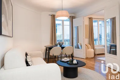 Apartment in Paris (75016)