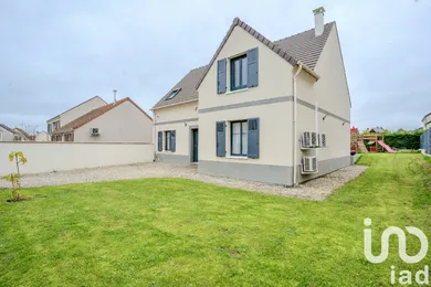 House at Perdreauville (78200)