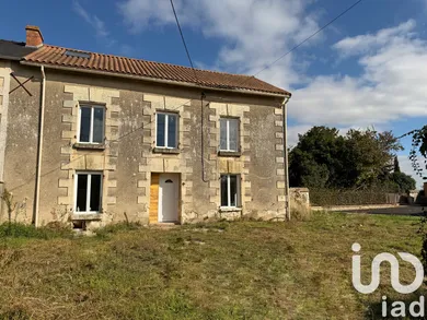 Maison à Saint-Jean-de-Sauves (86330)