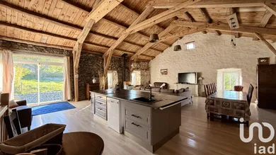 Maison de village à OUIDES (43510)