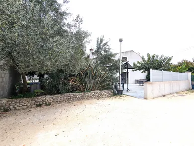 Maison de village à Tain-l'Hermitage (26600)