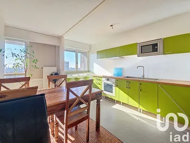 Appartement à Bordeaux (33300)