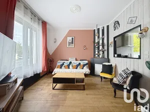 House at Lardy (91510)