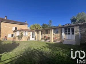 Maison de campagne à Val de Louyre et Caudeau (24510)