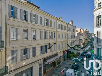 Apartment in Cannes (06400)
