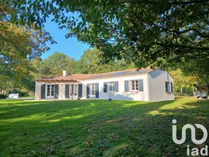 Traditional house at DOMPIERRE SUR YON (85170)