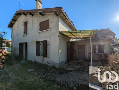Townhouse in Ambarès-et-Lagrave (33440)