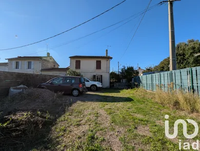 Maison de ville à Ambarès-et-Lagrave (33440)