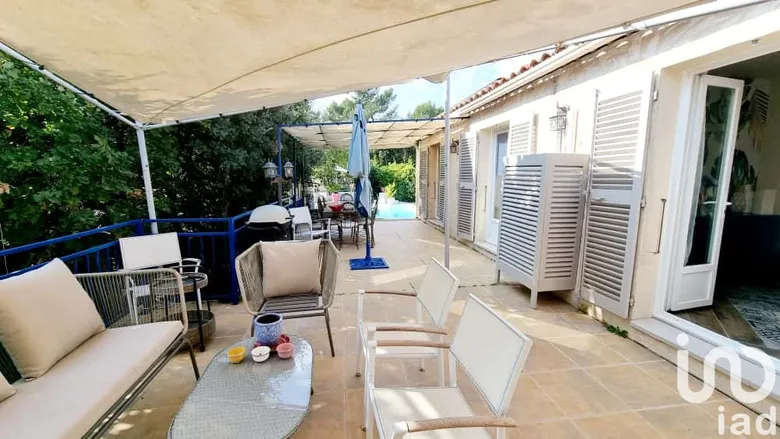 Maison 4 pièces 140 m² · à Saint-Maximin-la-Sainte-Baume · 140 m² · 520 000 €