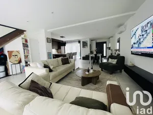 House at Montmagny (95360)