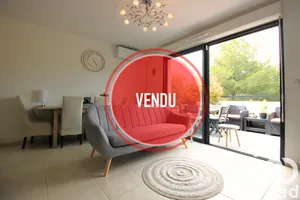 Apartment in Auriol (13390)