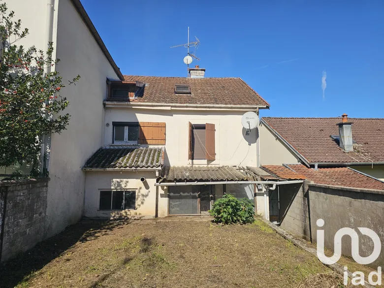 Maison 5 pièces 110 m² · à Luxeuil-les-Bains · 110 m² · 50 000 €