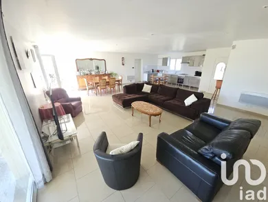 Detached house in CUBNEZAIS (33620)