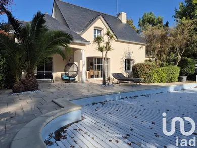 Maison d'architecte à Saint-André-des-Eaux (44117)