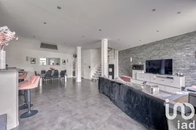 House at Le Plessis-Robinson (92350)