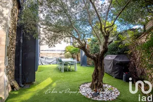 Architectural house at Angers (49100)