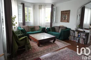 Maison à Le Plessis-Trévise (94420)