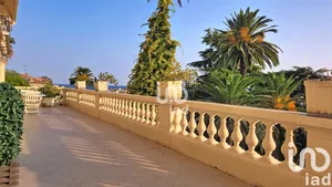 Apartment in Menton (06500)
