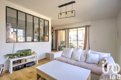 Apartment in Le Cannet (06110)