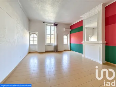 Townhouse in Beaucaire (30300)