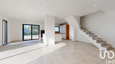 Maison à Eyguières (13430)