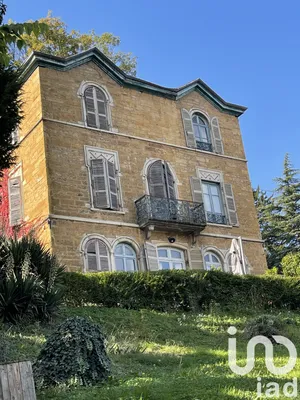 House at Collonges-au-Mont-d'Or (69660)