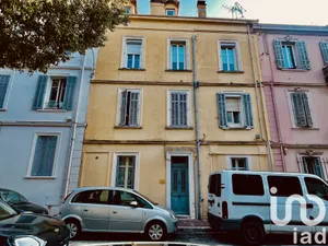 Building at Cannes (06400)
