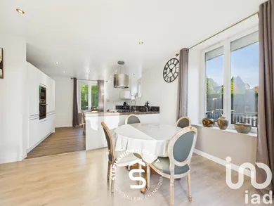 Demeure à Bruyères (88600)