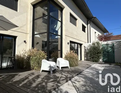 House at Bordeaux (33000)