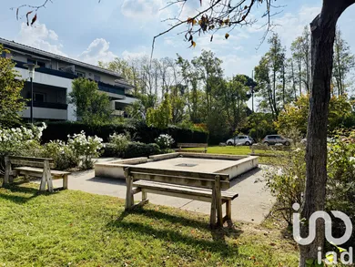 Appartement à Aix-en-Provence (13090)