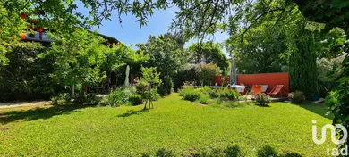 Architectural house at Les Angles (30133)