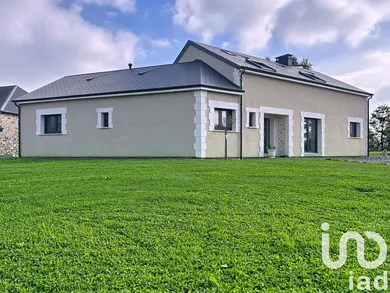 House in Cavigny (50620)