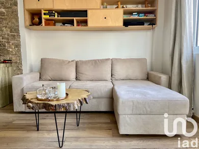 Apartment in Charenton-le-Pont (94220)