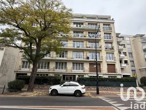 Apartment at Saint-Maur-des-Fossés (94100)
