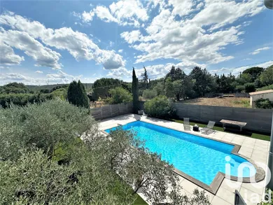 Maison à Uzès (30700)