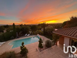 Architectural house at Vourles (69390)