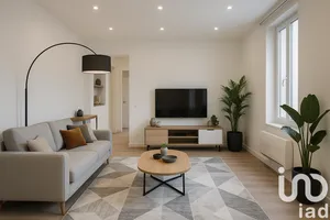 Apartment at Saint-Maur-des-Fossés (94100)