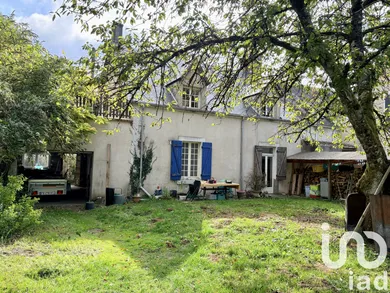 Maison de village à Lapan (18340)