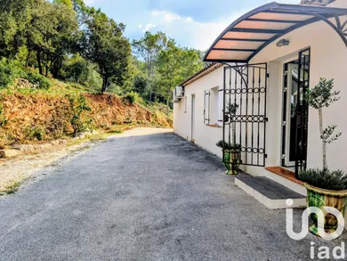 House at Cabasse (83340)