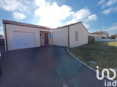 Maison traditionnelle à Sèvremoine (49230)