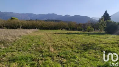 Terrain à bâtir à Vercheny (26340)