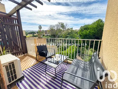 Appartement à Hyères (83400)