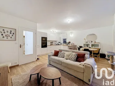 Appartement à Parthenay-de-Bretagne (35850)