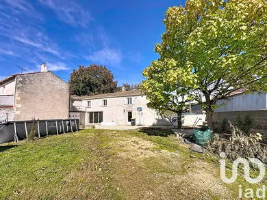 Village house at Maillé (86190)