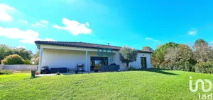 Traditional house at Arcambal (46090)