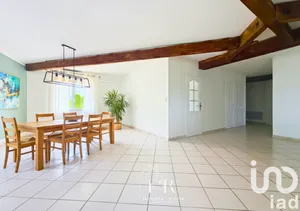 Apartment in Carpentras (84200)